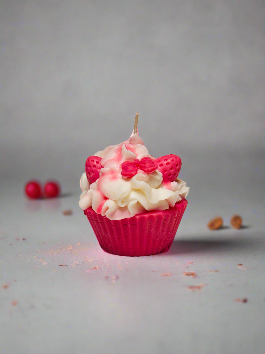 Strawberry Cupcake 🍓 